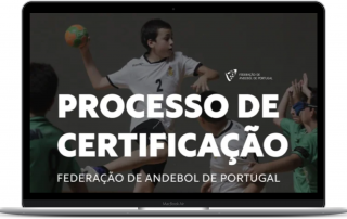 Computador com imagem da Certificação da Federação de Andebol de Portugal